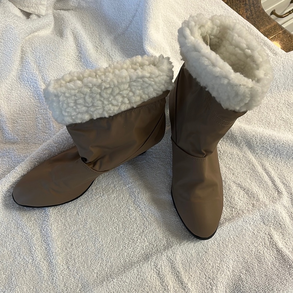 Size 6 1/2 lined ankle boots from Shelby. Taupe. Slide ons, Heel 1 1/2 inch